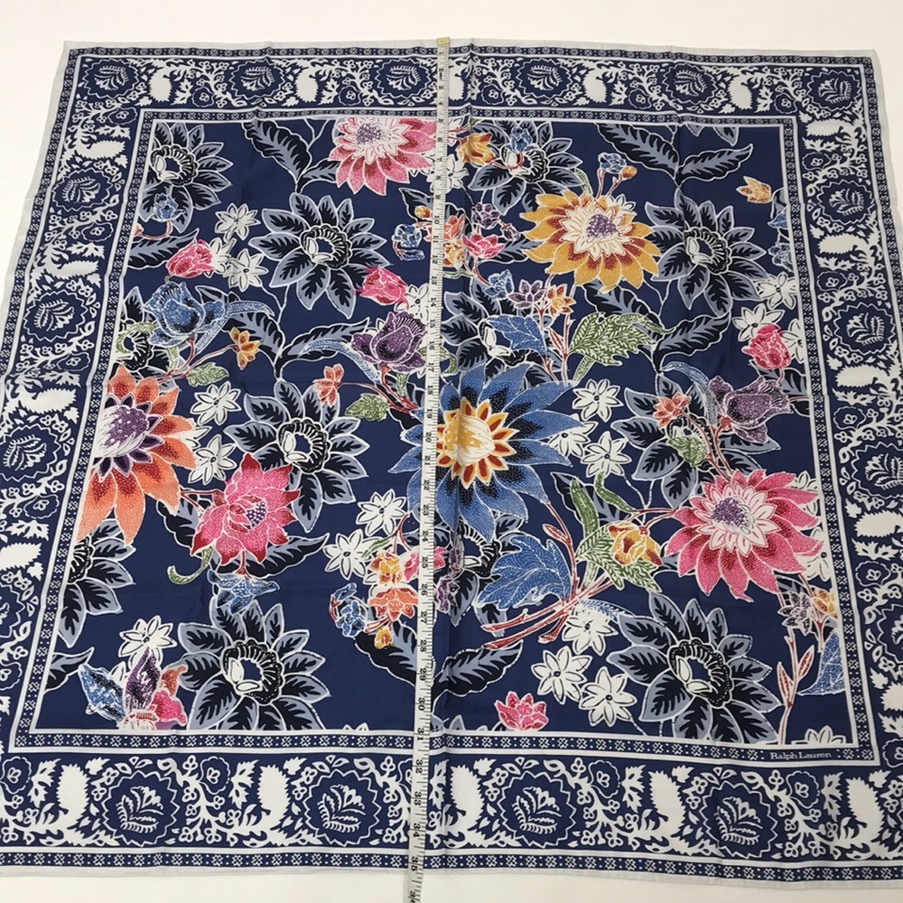 Ralph Lauren Floral Patterned Scarf - Picture 7 of 7